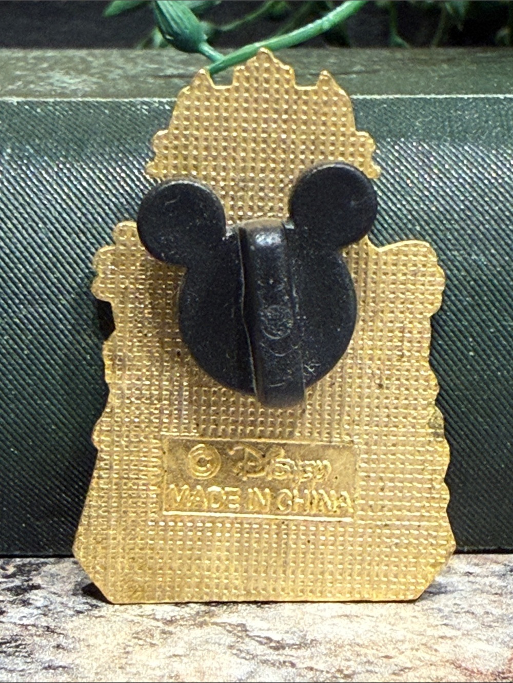 Twilight Zone Tower of Terror Enamel Disney Pin - Picture 2 of 3